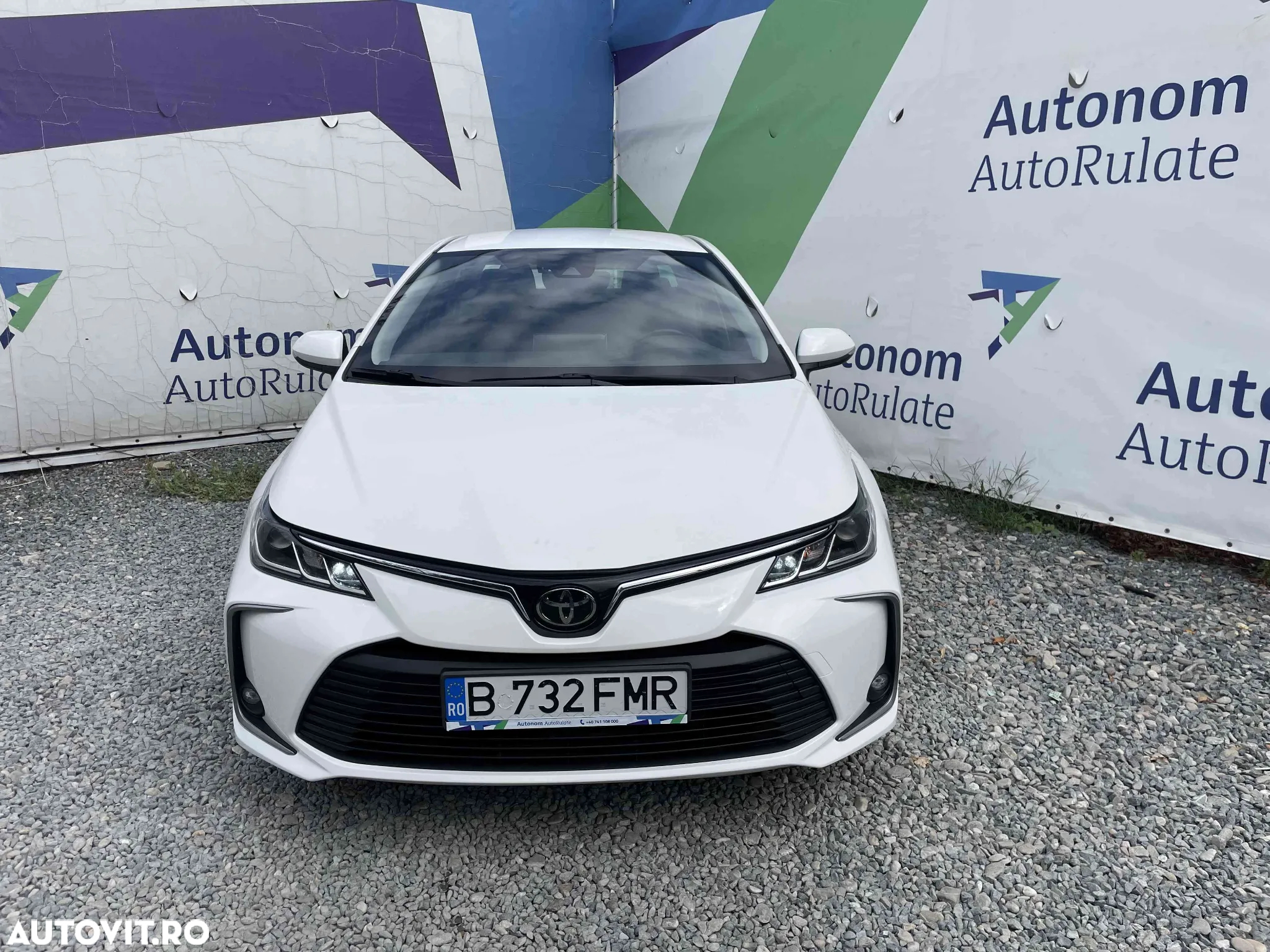 Toyota Corolla - 2