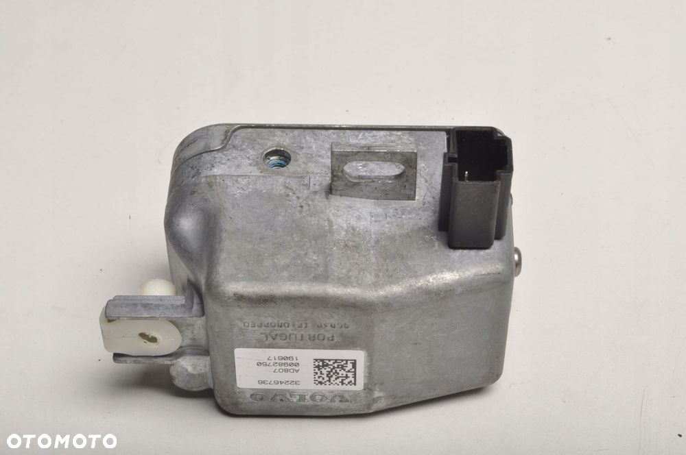 VOLVO XC60 II BLOKADA KIEROWNICY 32246736 - 1