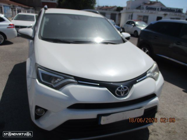 Toyota RAV4 2.0 D-4D Active - 1