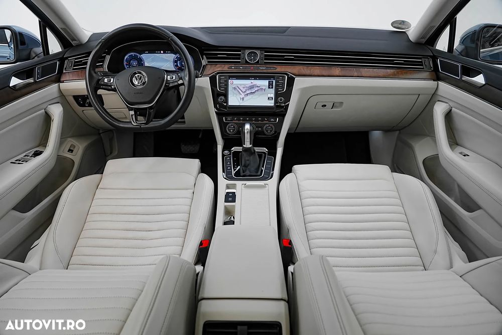 Volkswagen Passat 2.0 TDI DSG 4Motion Highline - 6