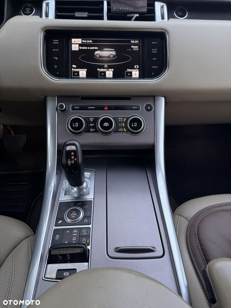 Land Rover Range Rover Sport S 3.0 SD V6 HSE - 24