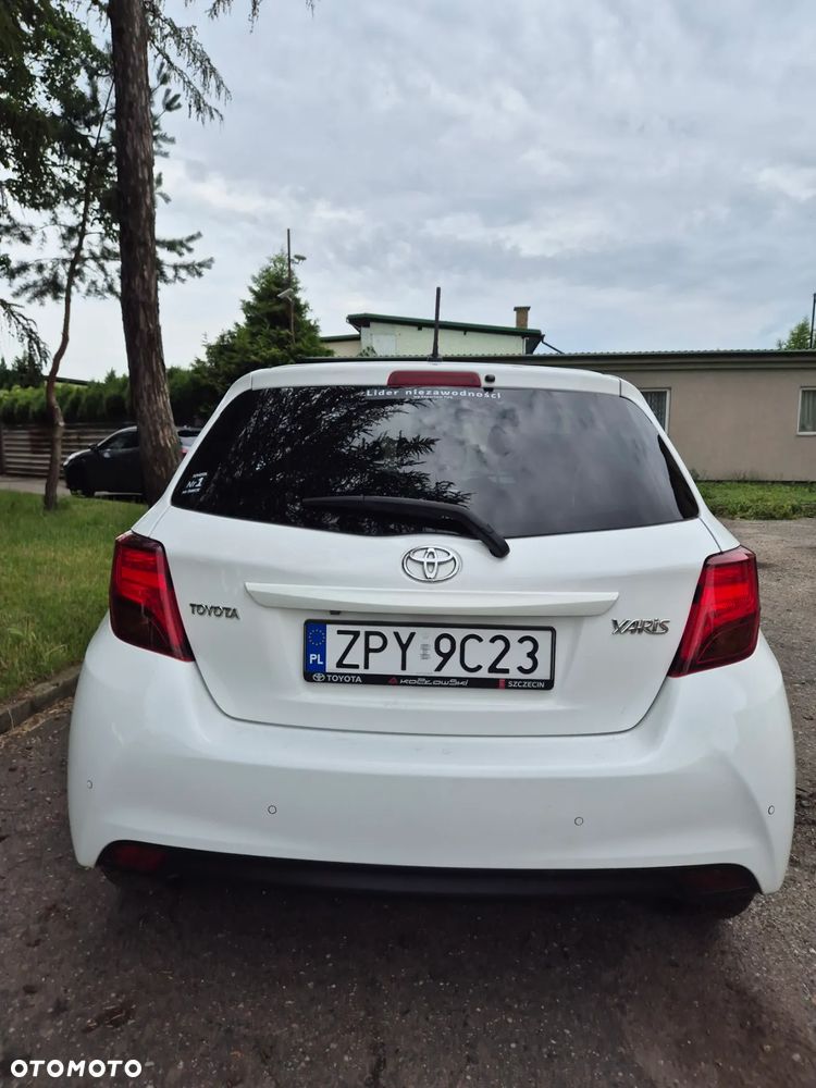 Toyota Yaris 1.33 Premium - 5