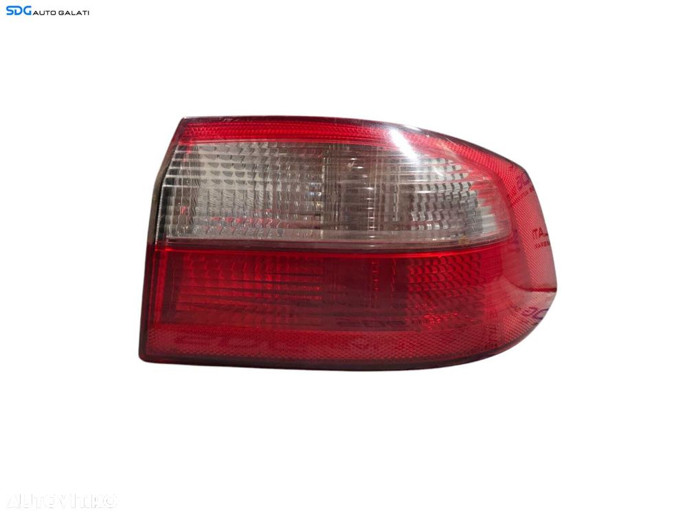 Stop Lampa Tripla Dreapta Renault Laguna 2 Berlina Sedan Limuzina 2001 - 2007 [L5236] - 1