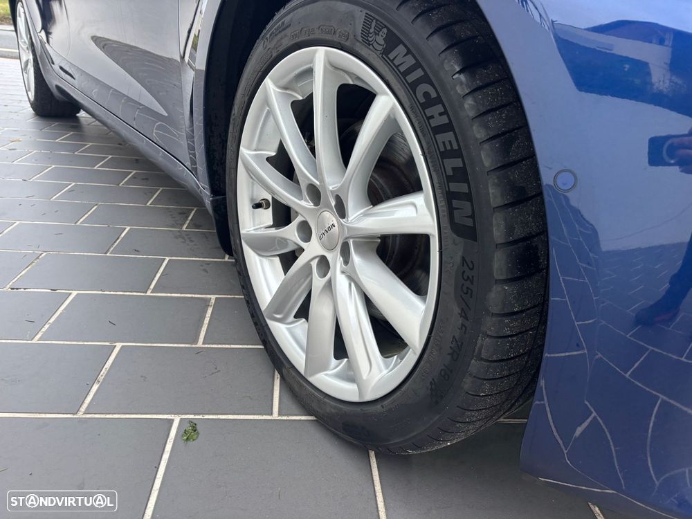 Tesla Model 3 Standard Range Plus RWD - 11