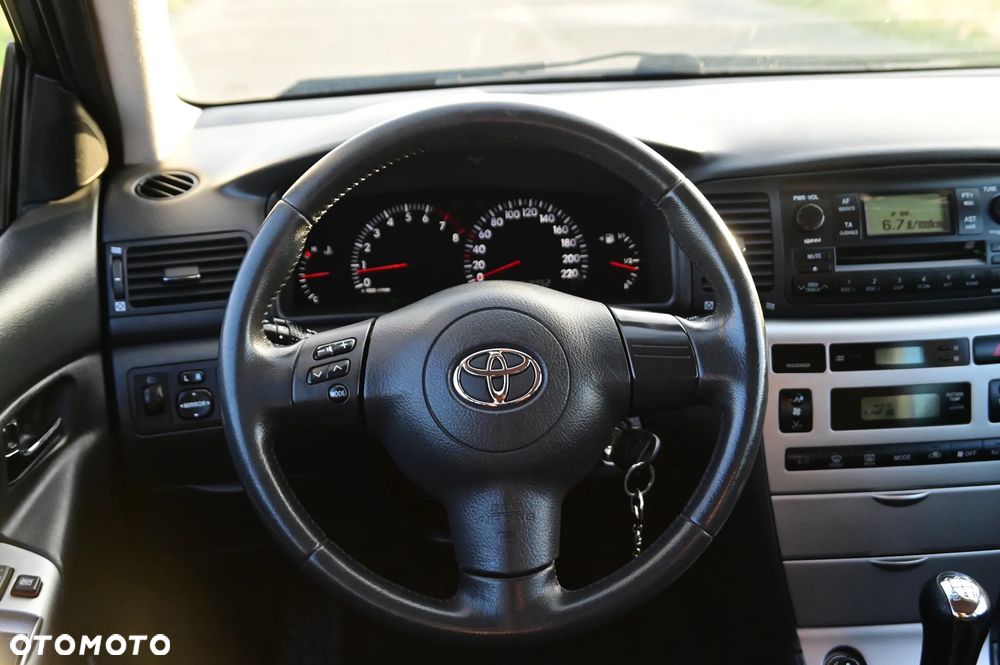 Toyota Corolla 1.4 VVT-i - 12