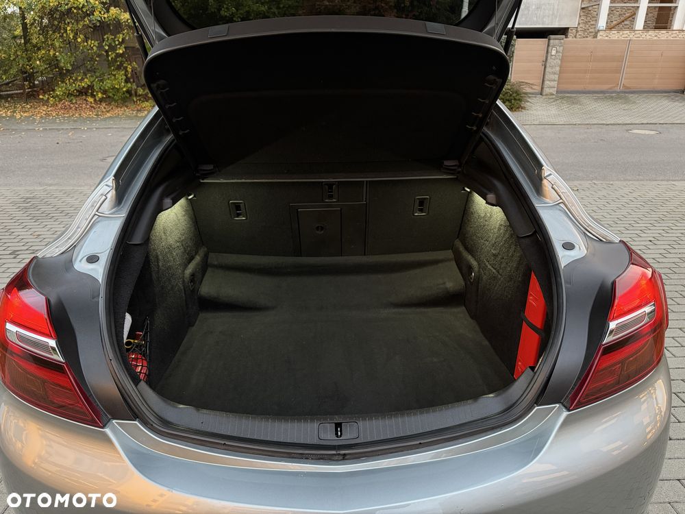 Opel Insignia - 9