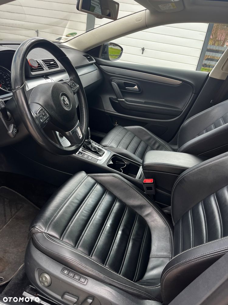 Volkswagen CC - 9