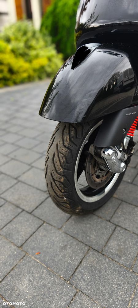 Vespa GTS - 11