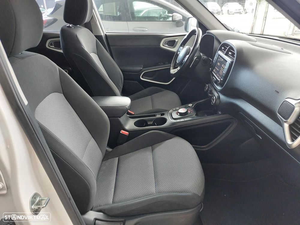 Kia e-Soul 64kWh - 41