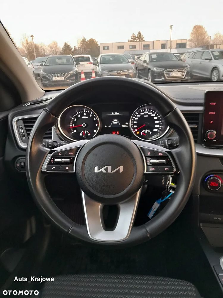 Kia Ceed 1.5 T-GDI M - 12