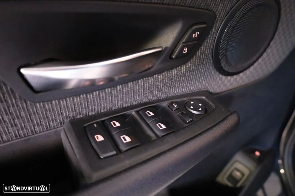 BMW 225xe Active Tourer Advantage - 41