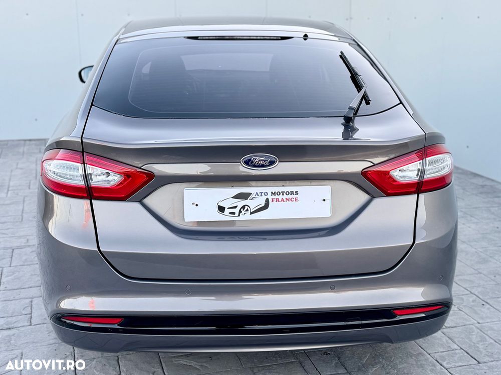 Ford Mondeo 2.0 TDCi Business - 13