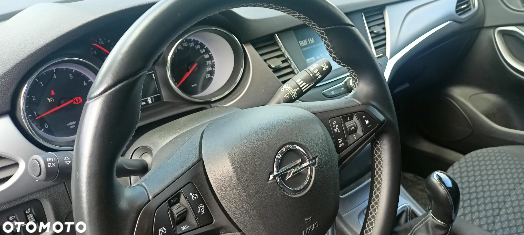 Opel Astra V 1.4 Essentia - 21