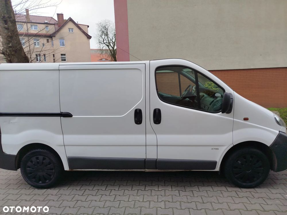 Opel Vivaro - 9