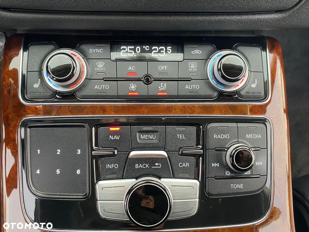 Audi A8 3.0 TDI DPF quattro tiptronic - 25