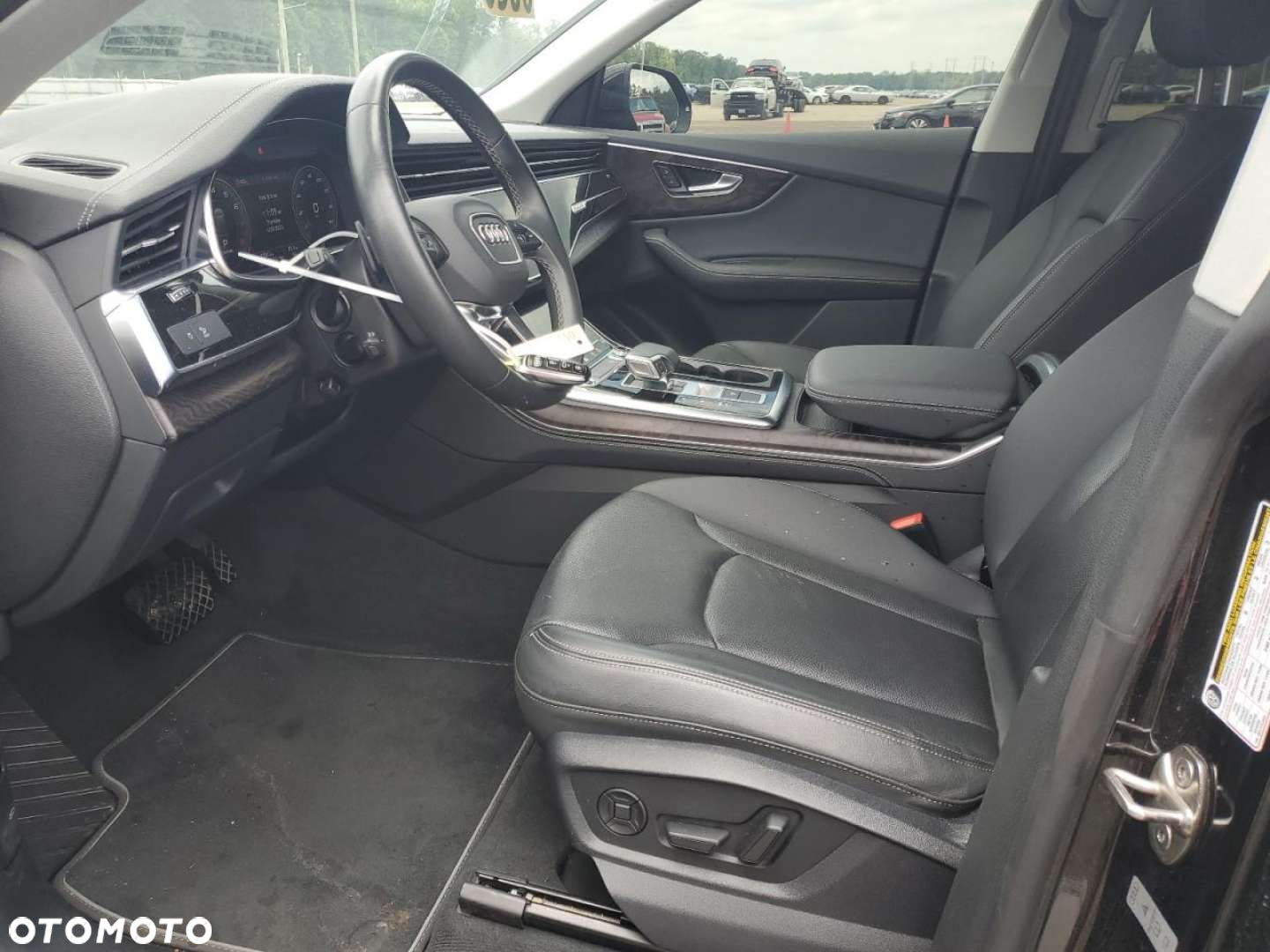 Audi Q8 - 5