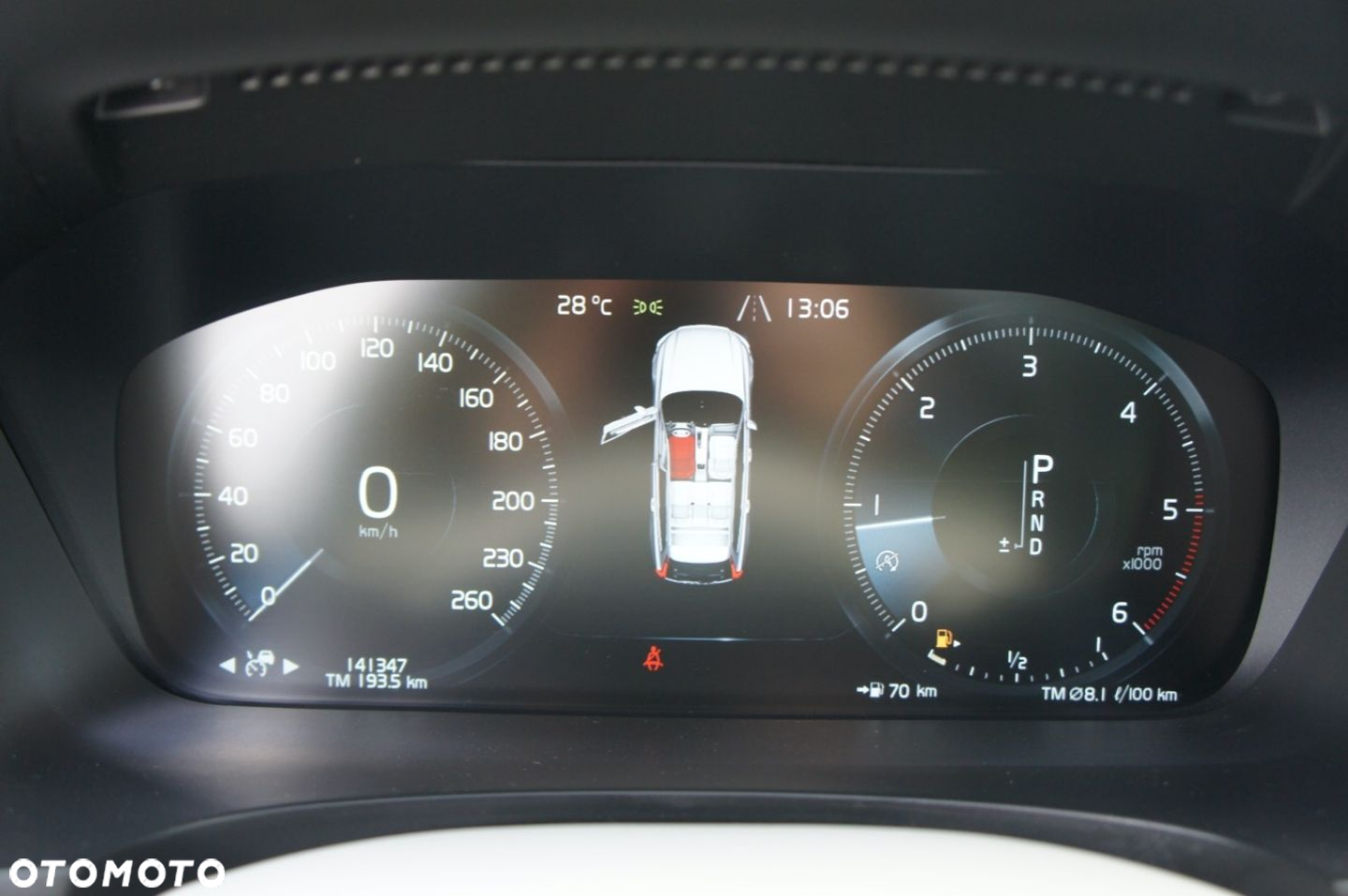 Volvo V90 Cross Country - 24
