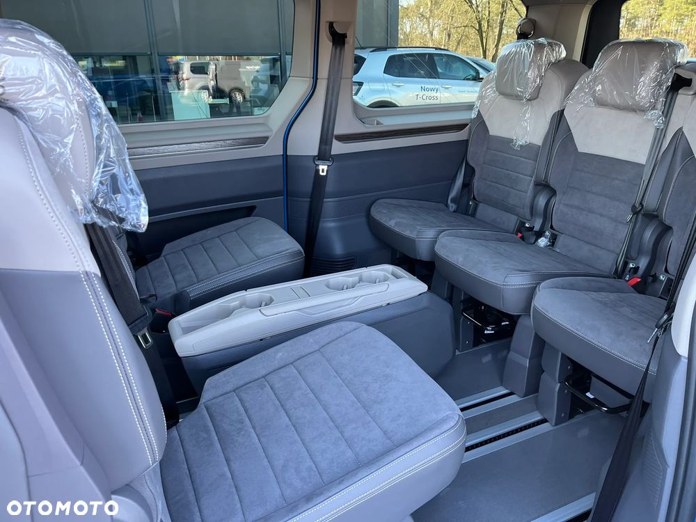 Volkswagen Multivan 2.0 TDI L2 Style DSG - 9
