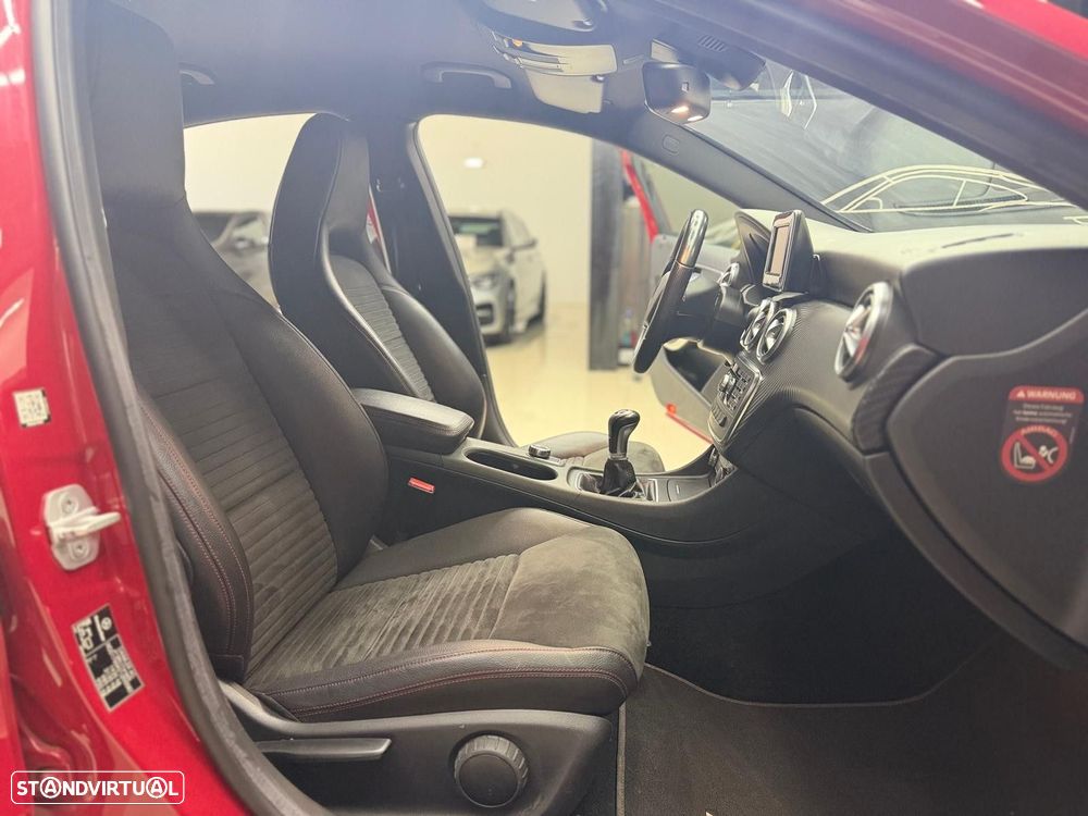 Mercedes-Benz A 180 Dynamic Edition - 17