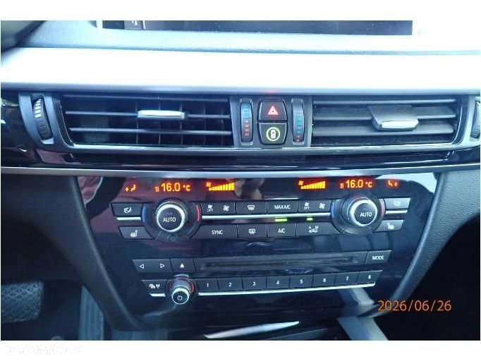 BMW X5 xDrive25d - 33