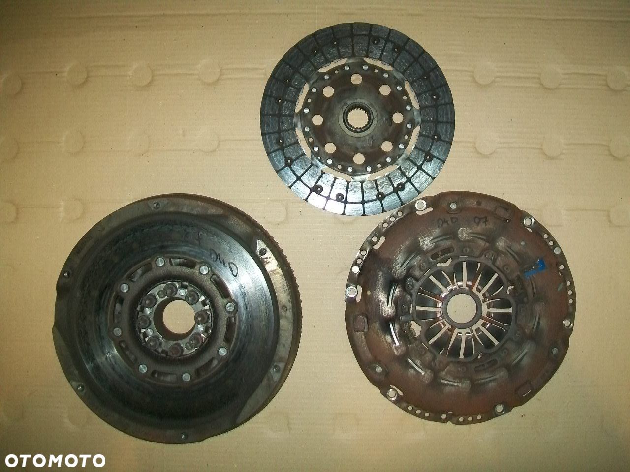 TOYOTA COROLLA VERSO 04-08 D-CAT KOŁO DWUMASOWE SPRZĘGŁO DOCISK - 1