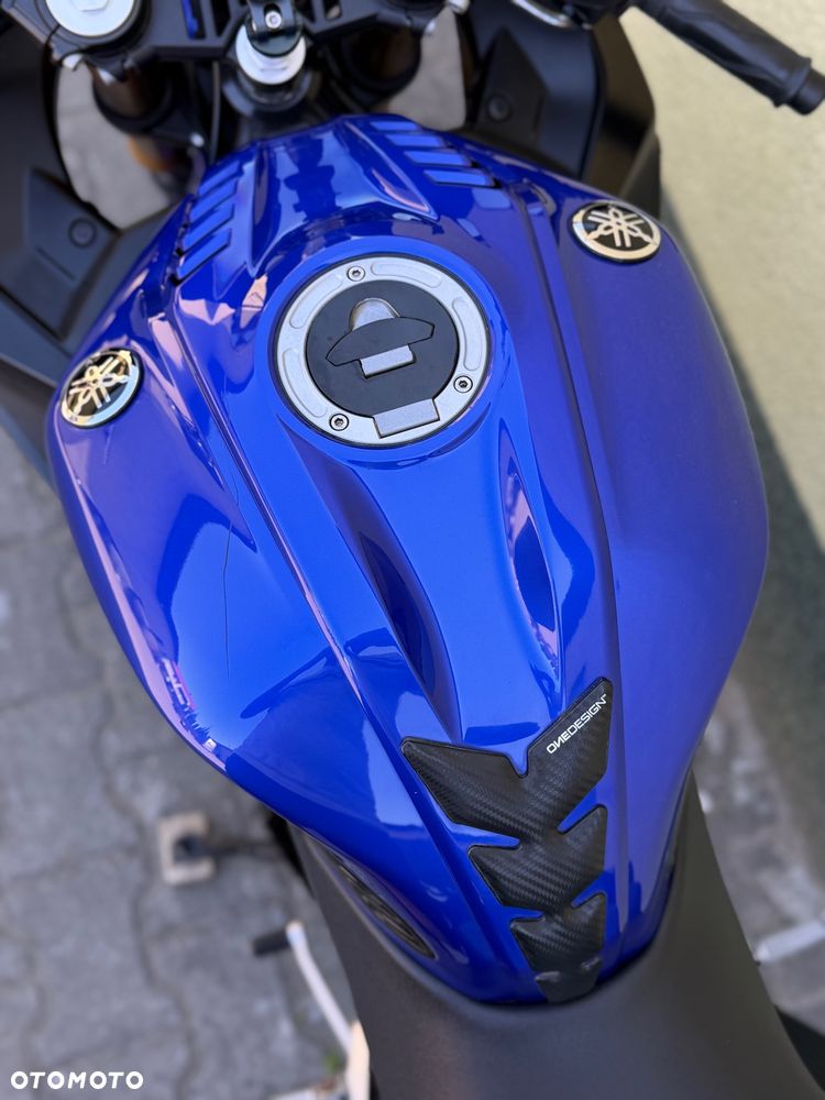 Yamaha YZF - 35