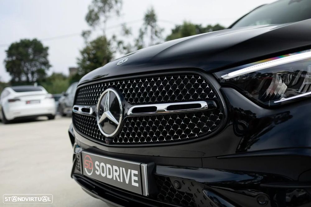 Mercedes-Benz GLC 300 e 4Matic 9G-TRONIC Edition AMG Line - 10