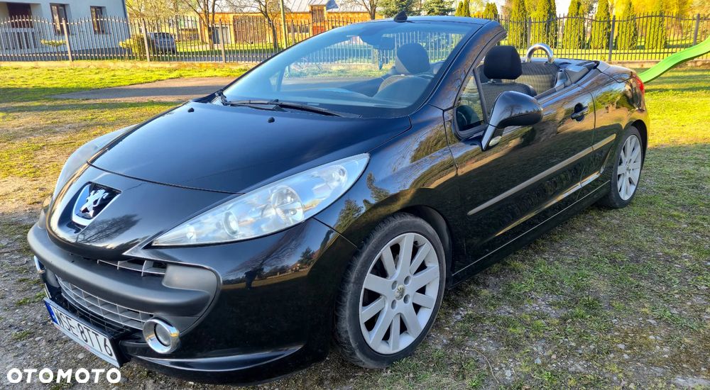 Peugeot 207 CC - 11