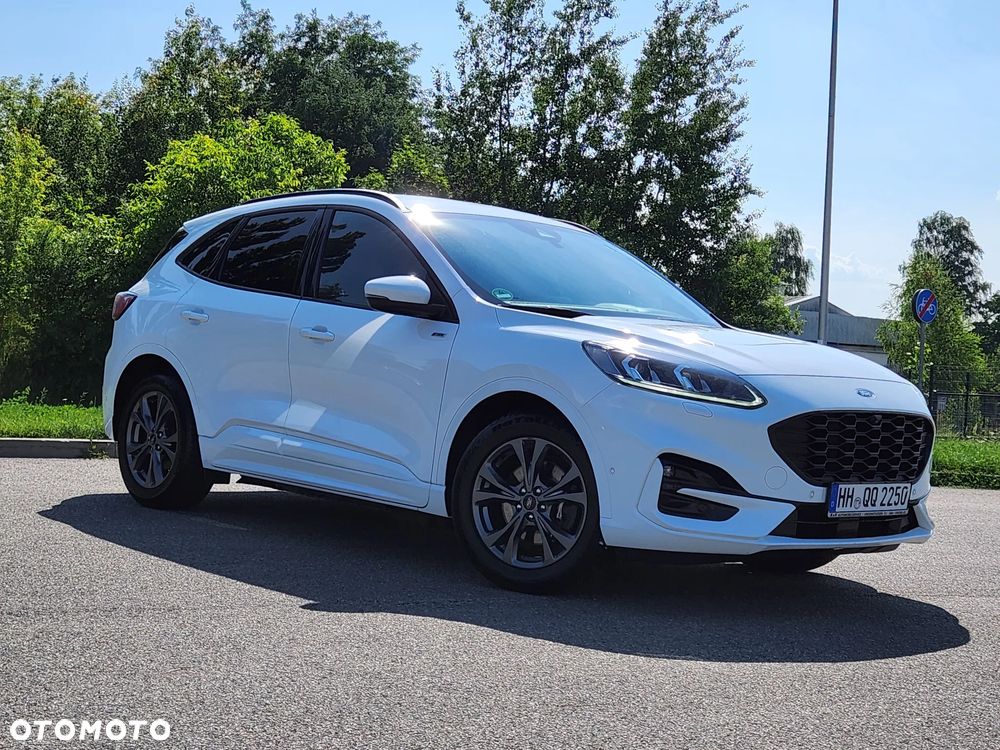 Ford Kuga 2.5P PHEV FWD ST-Line X - 9
