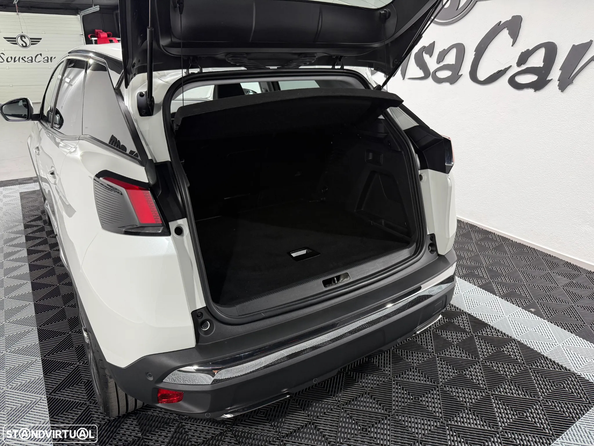 Peugeot 3008 1.2 PureTech Allure - 6