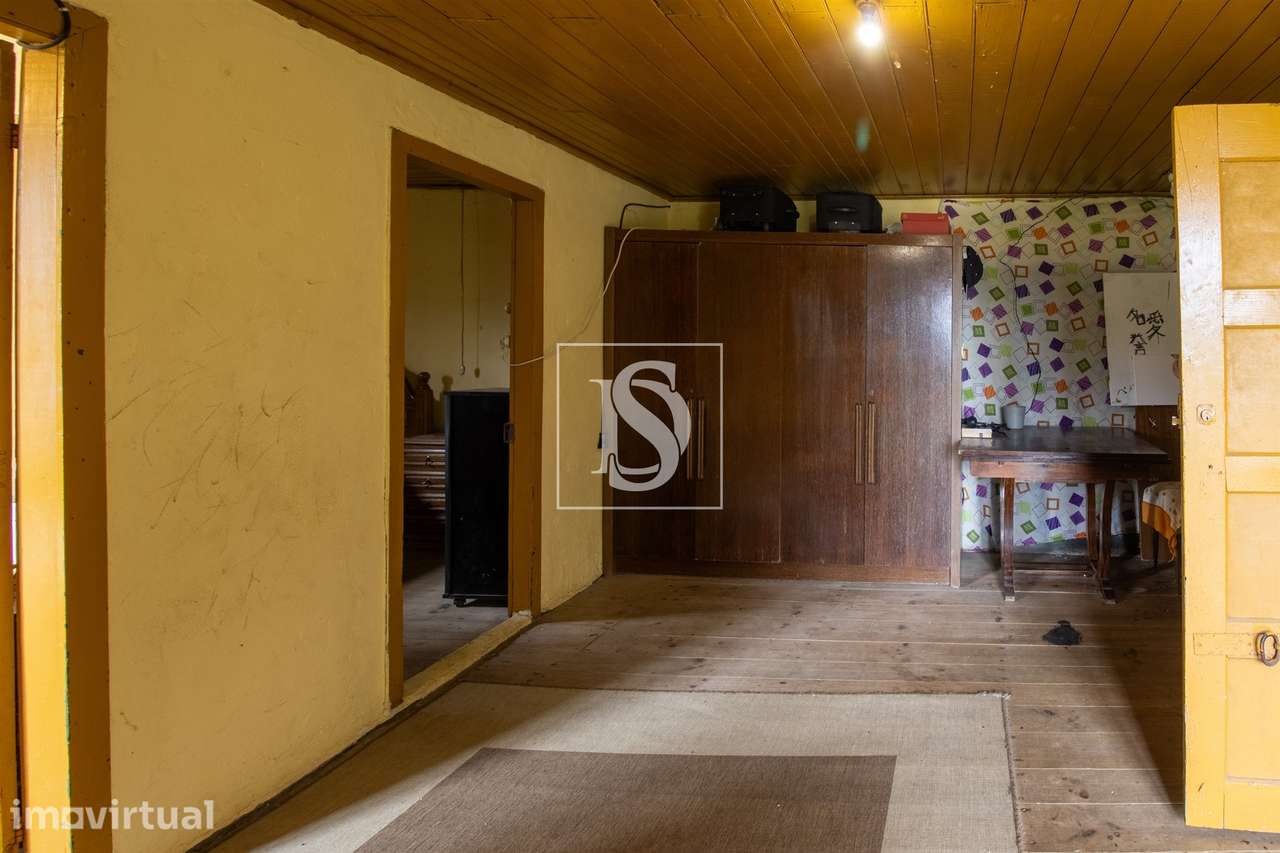 MORADIA T2 COM 5800M2  em Bustelo,  Amarante - Grande imagem: 4/39