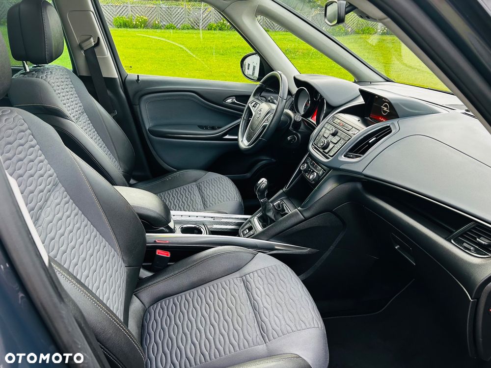 Opel Zafira 2.0 CDTI Cosmo - 18