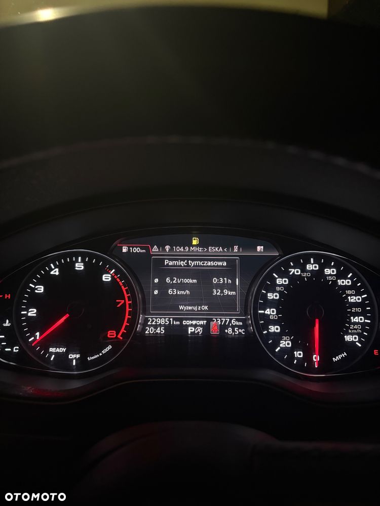 Audi A4 Limousine 2.0 TFSI ultra S tronic - 28