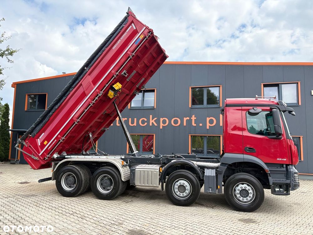 Mercedes-Benz AROCS 3246 8x4 EURO6 WYWROTKA TRÓJSTRONNA Z BORDMATIKIEM - 7