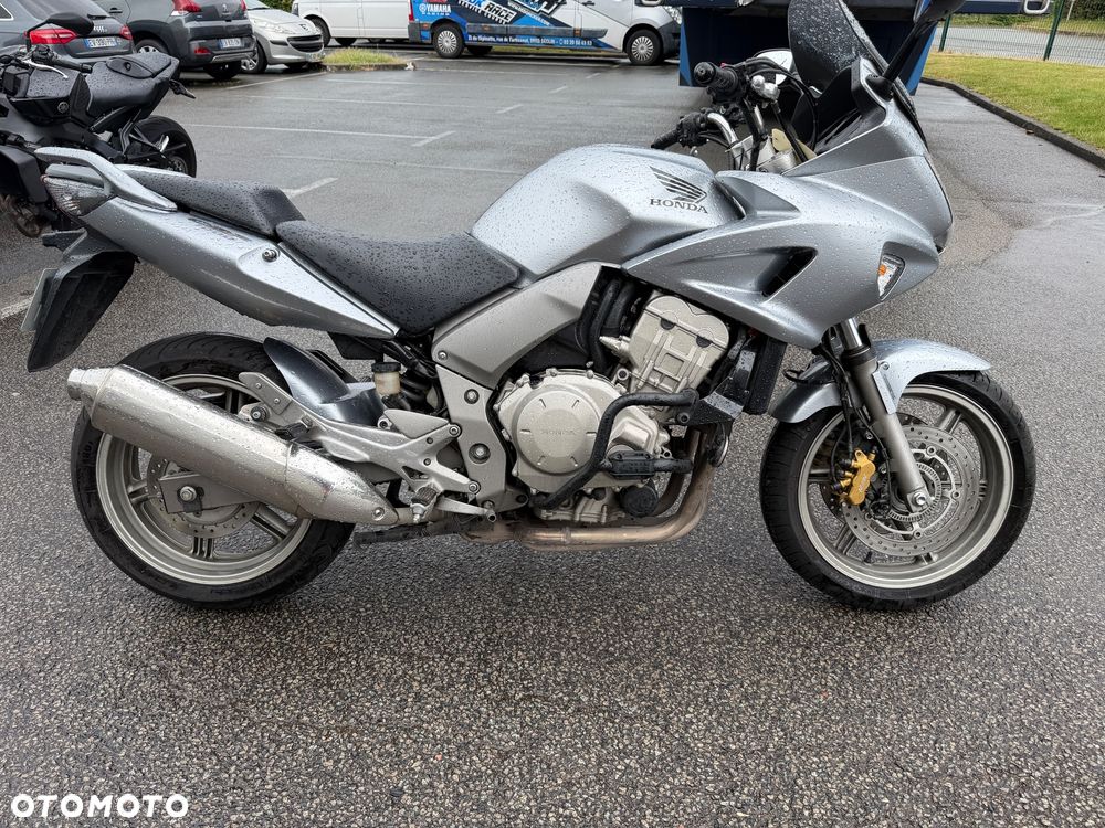 Honda CBF - 28