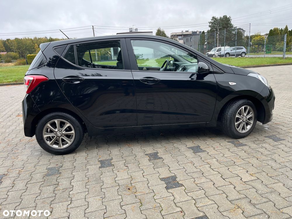 Hyundai i10 1.2 YES Gold - 28