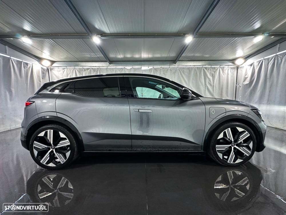 Renault Mégane E-Tech EV60 220hp optimum charge Iconic - 12