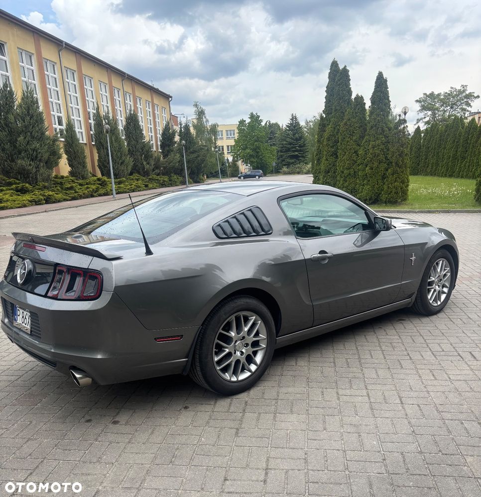 Ford Mustang 3.7 V6 - 5