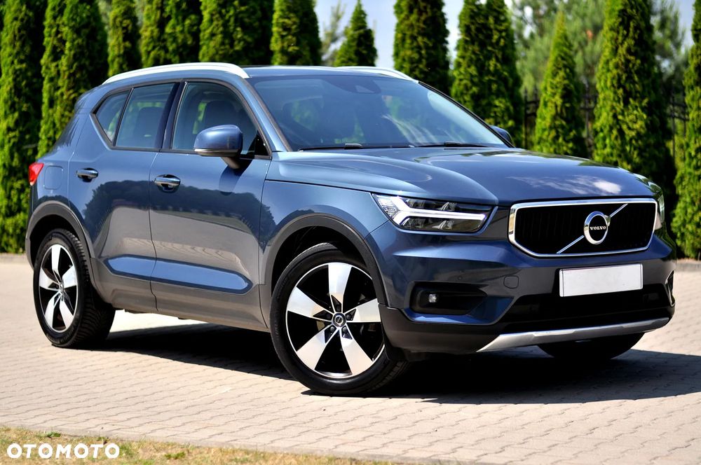 Volvo XC 40 T3 Momentum Pro - 3