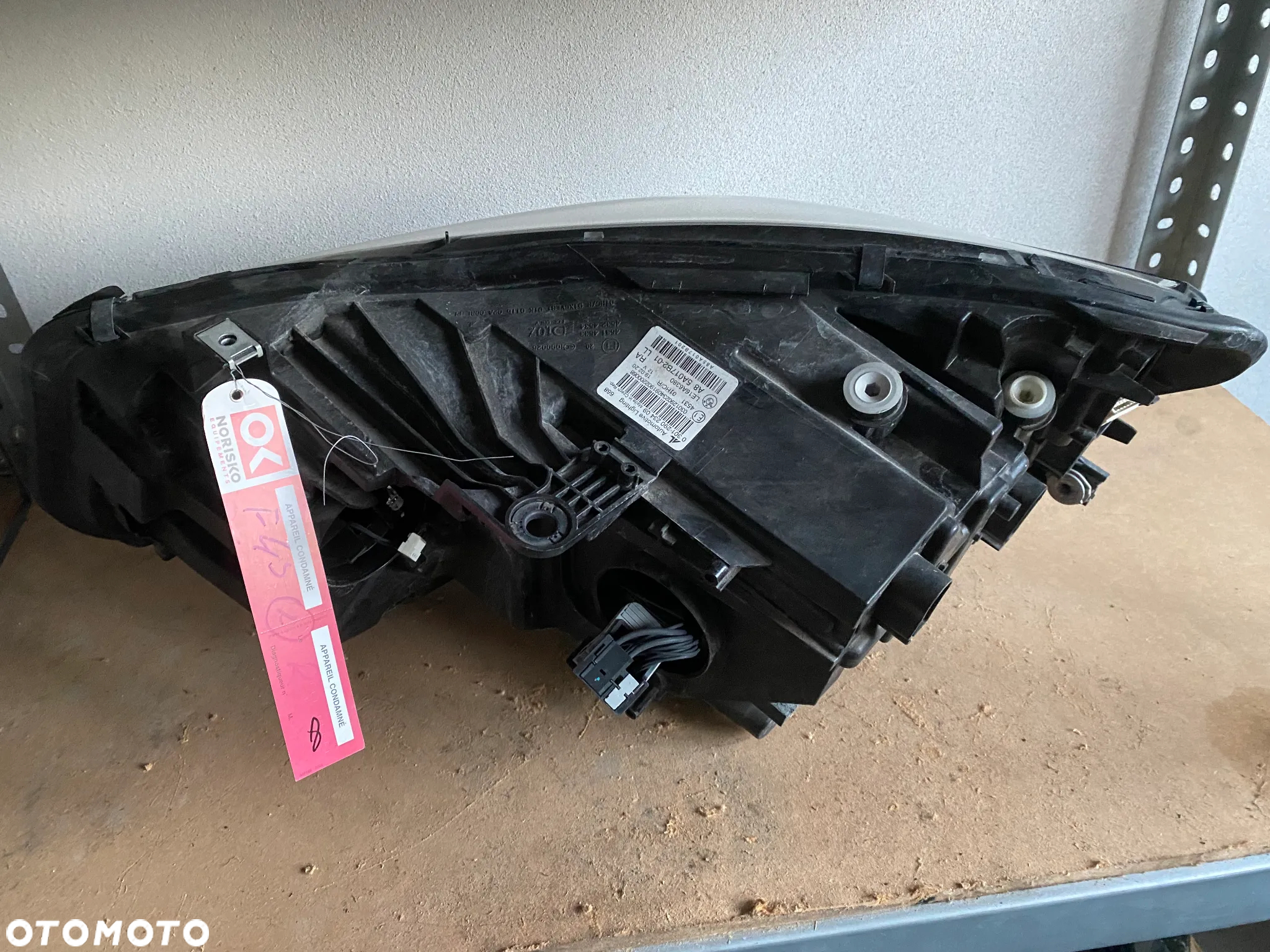 BMW F 45 F 46 Lampa reflektor prawy igła - 5