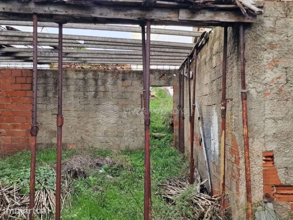 Terreno Urbano | 210m2 | São Julião do Tojal. - Grande imagem: 2/20