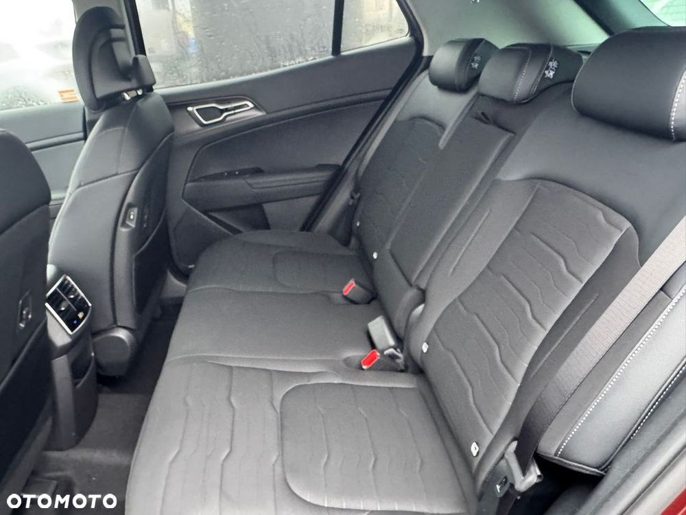 Kia Sportage 1.6 T-GDI HEV L 4WD - 24