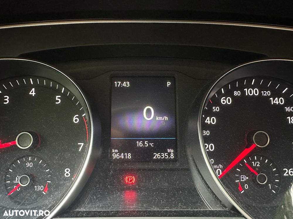 Volkswagen Passat - 7