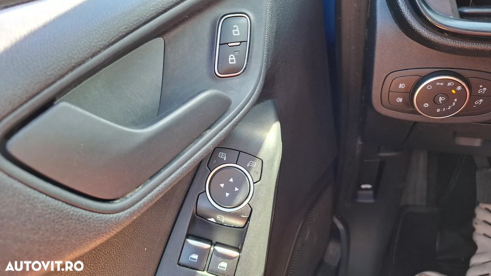 Ford Fiesta - 6