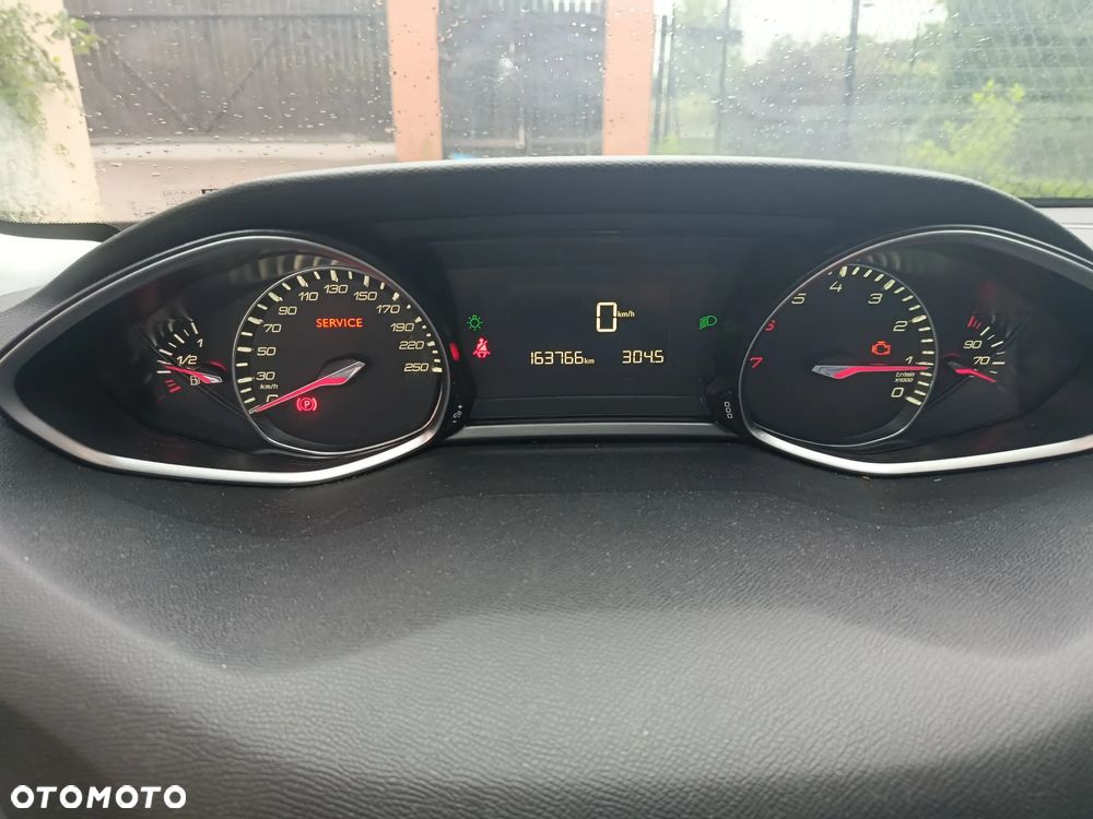 Peugeot 308 - 10