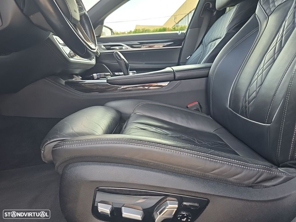 BMW 730 d Auto - 15