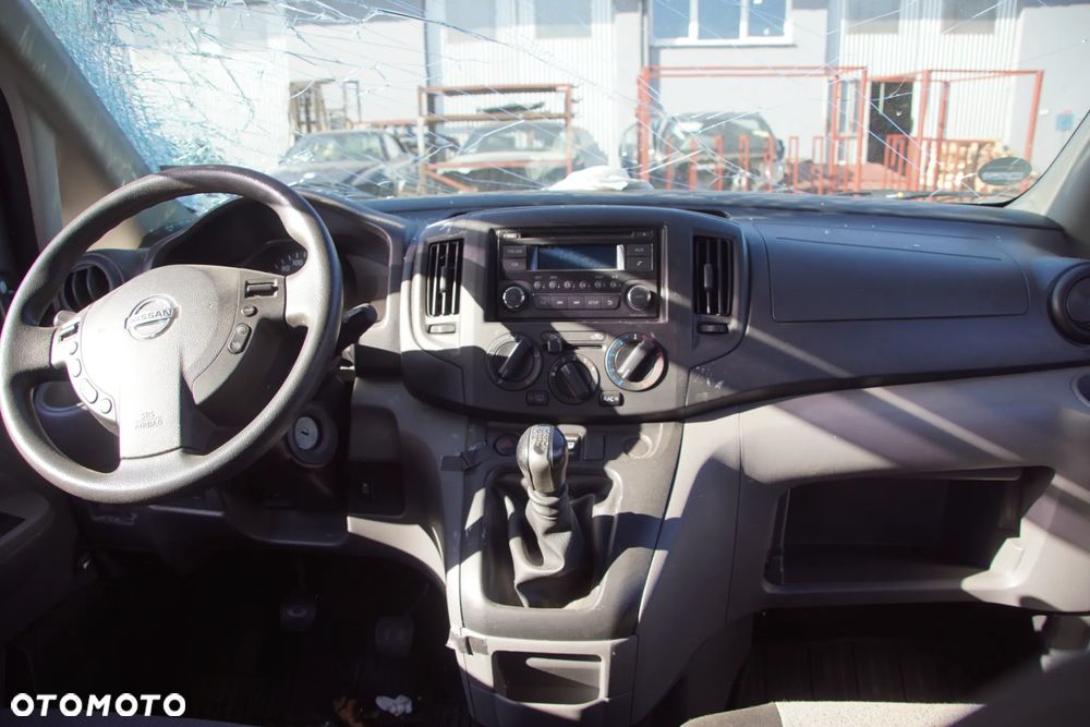 Auto na części - Nissan NV200 Campervan 1.5 DCI 110 KM K9K646 TL4118 K51 2015R Silnik Skrzynia Drzwi Maska Błotnik Zderzak Lampa Klamka Szyba Lusterko Sterownik Moduł Czujnik Licznik Panel Kierownica - 16