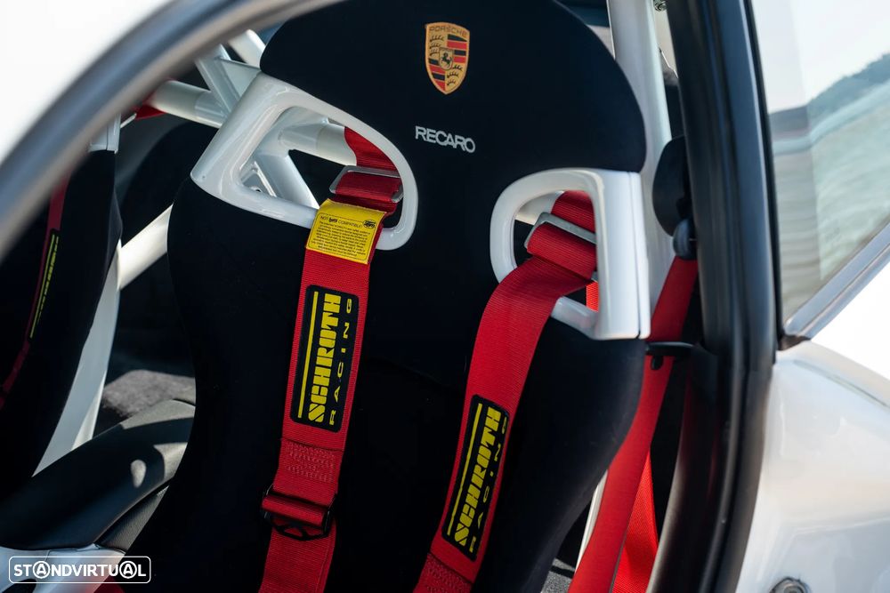 Porsche 911 (996) GT3 RS - 39