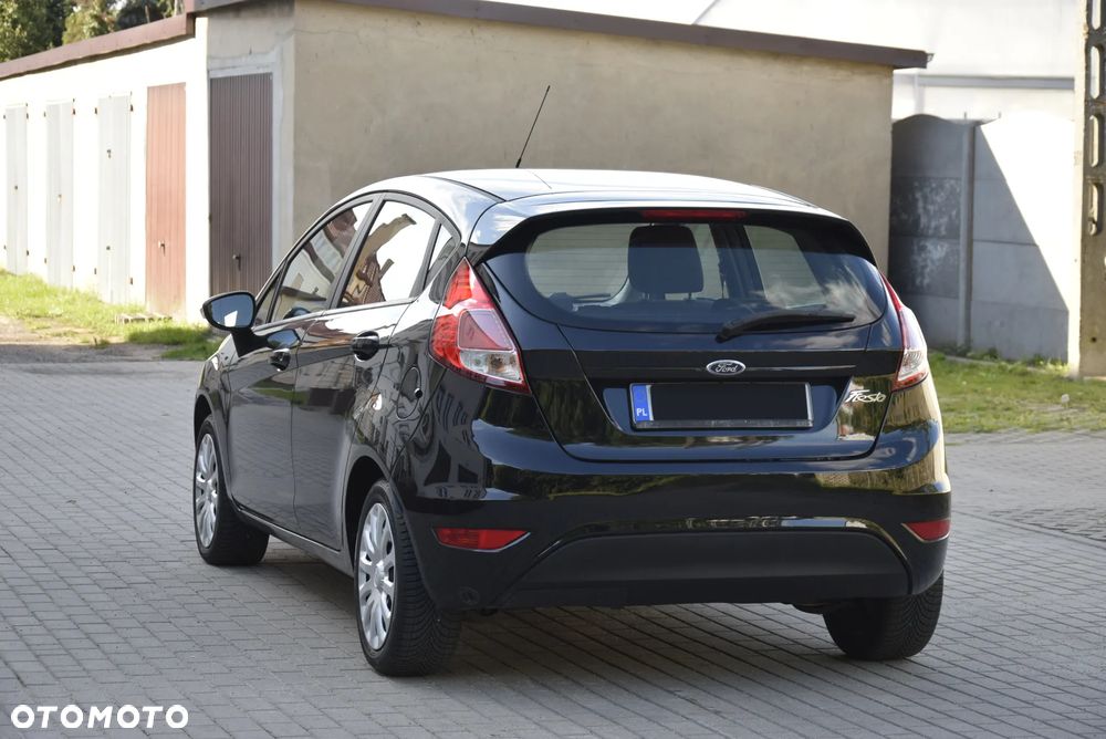 Ford Fiesta 1.25 Trend EU5 - 23