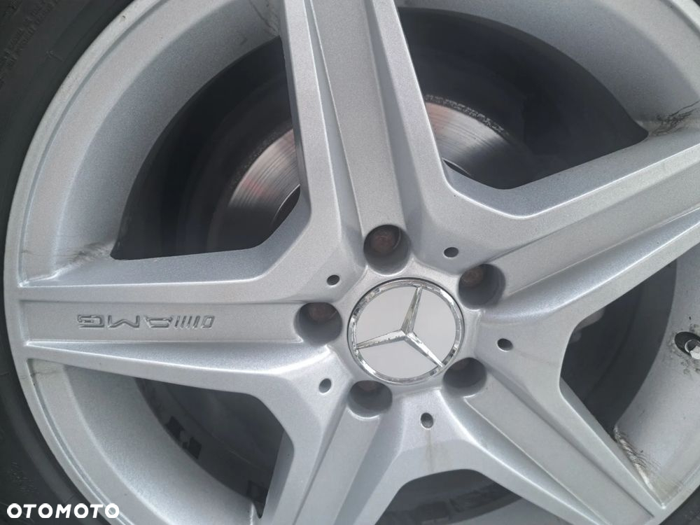 Mercedes-Benz CLS 350 CDI 4-Matic BlueEff - 13